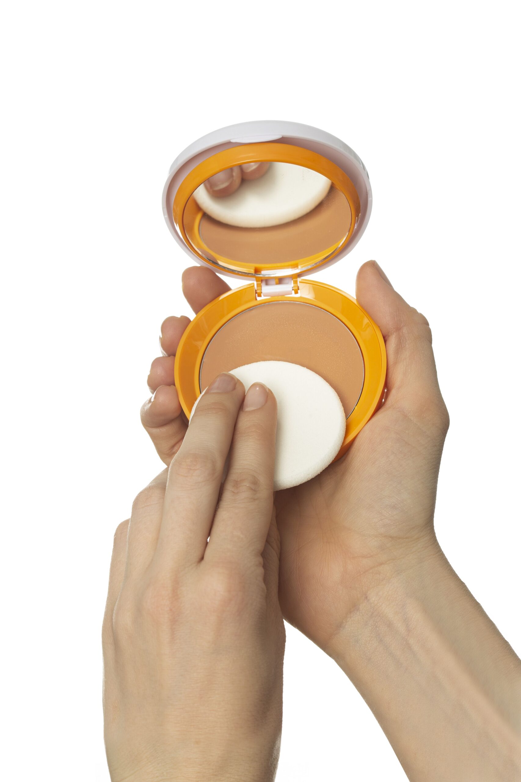 heliocare oil free compact beige 05c