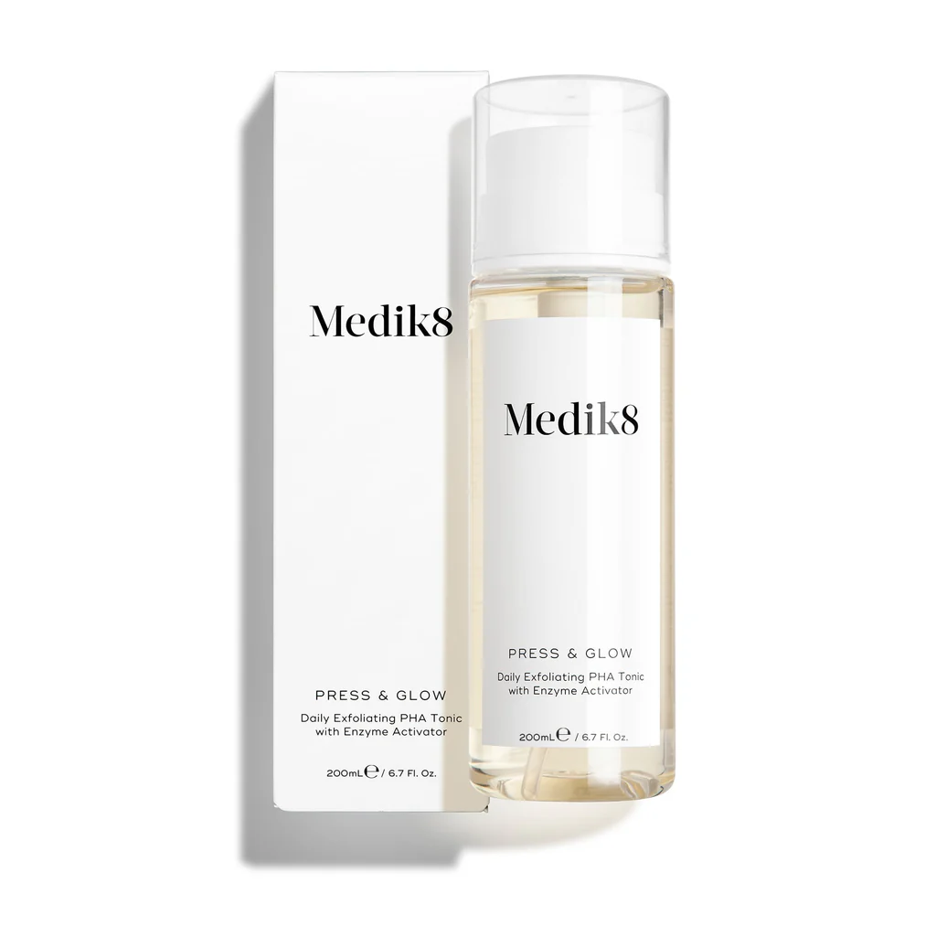 medik8 pdpasset6 press glow productandcarton row