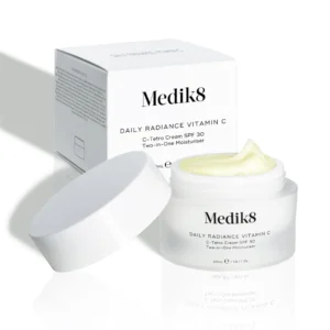 medik8 pdpasset7 dailyradiancevitaminc productandcarton row